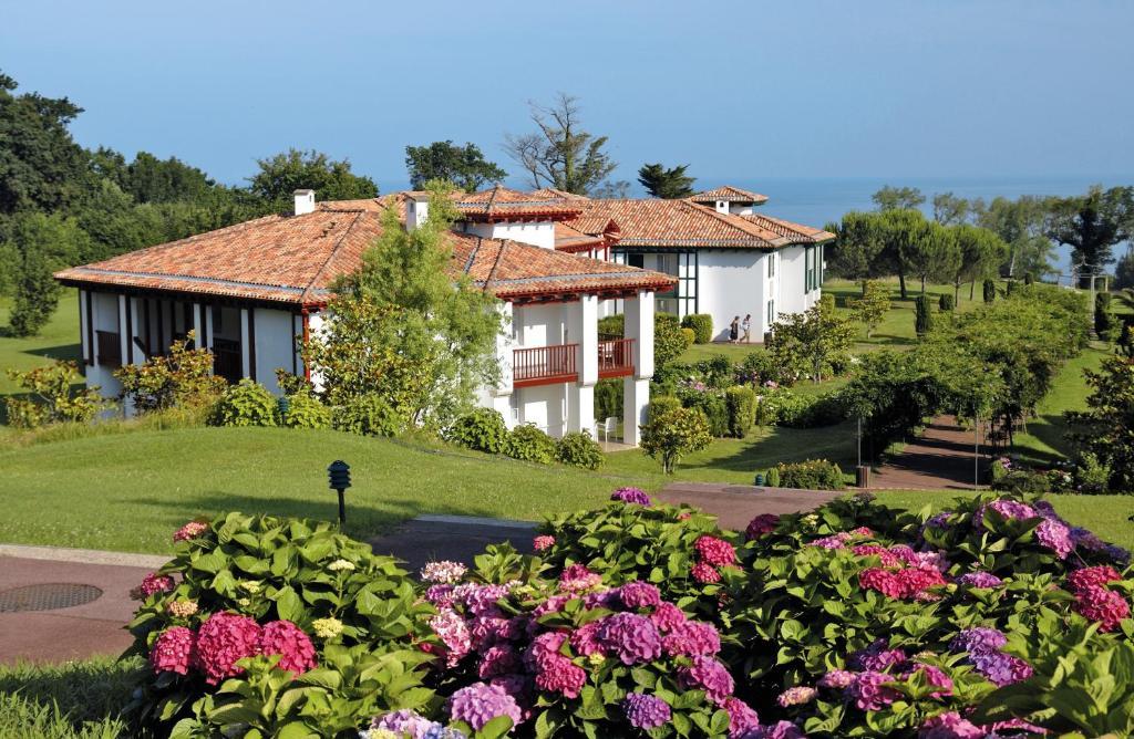 Residence Pierre & Vacances Le Domaine De Bordaberry Urrugne Exterior foto