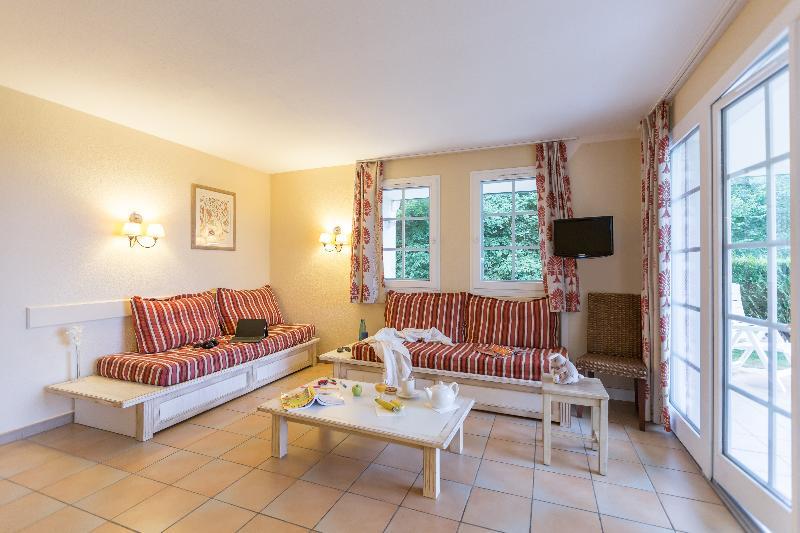 Residence Pierre & Vacances Le Domaine De Bordaberry Urrugne Exterior foto