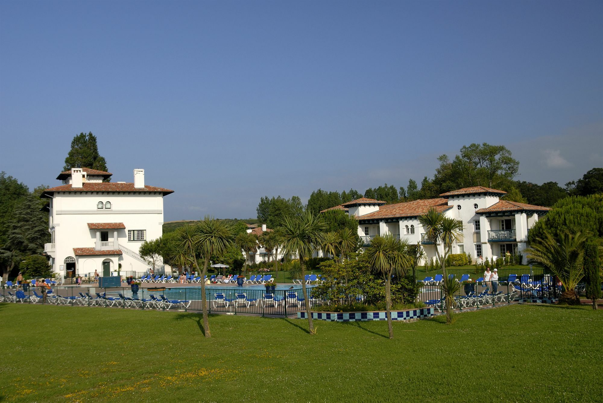 Residence Pierre & Vacances Le Domaine De Bordaberry Urrugne Exterior foto